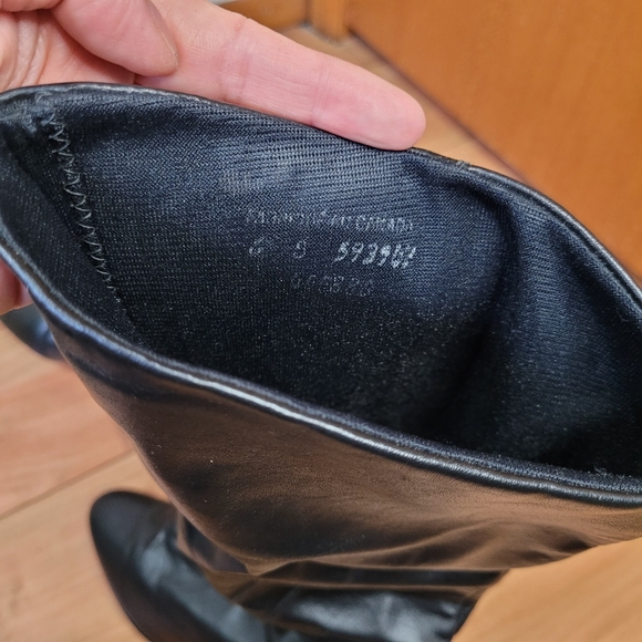 Kinney, Black leather heeled boots - Picture 15 of 16